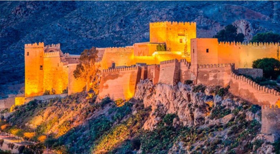 Piso Museo Del Realismo - Catedral - Alcazaba Con Parking Gratis - Super Wifi Almeria Exterior foto